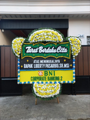 Papan Bunga Duka di Ledo